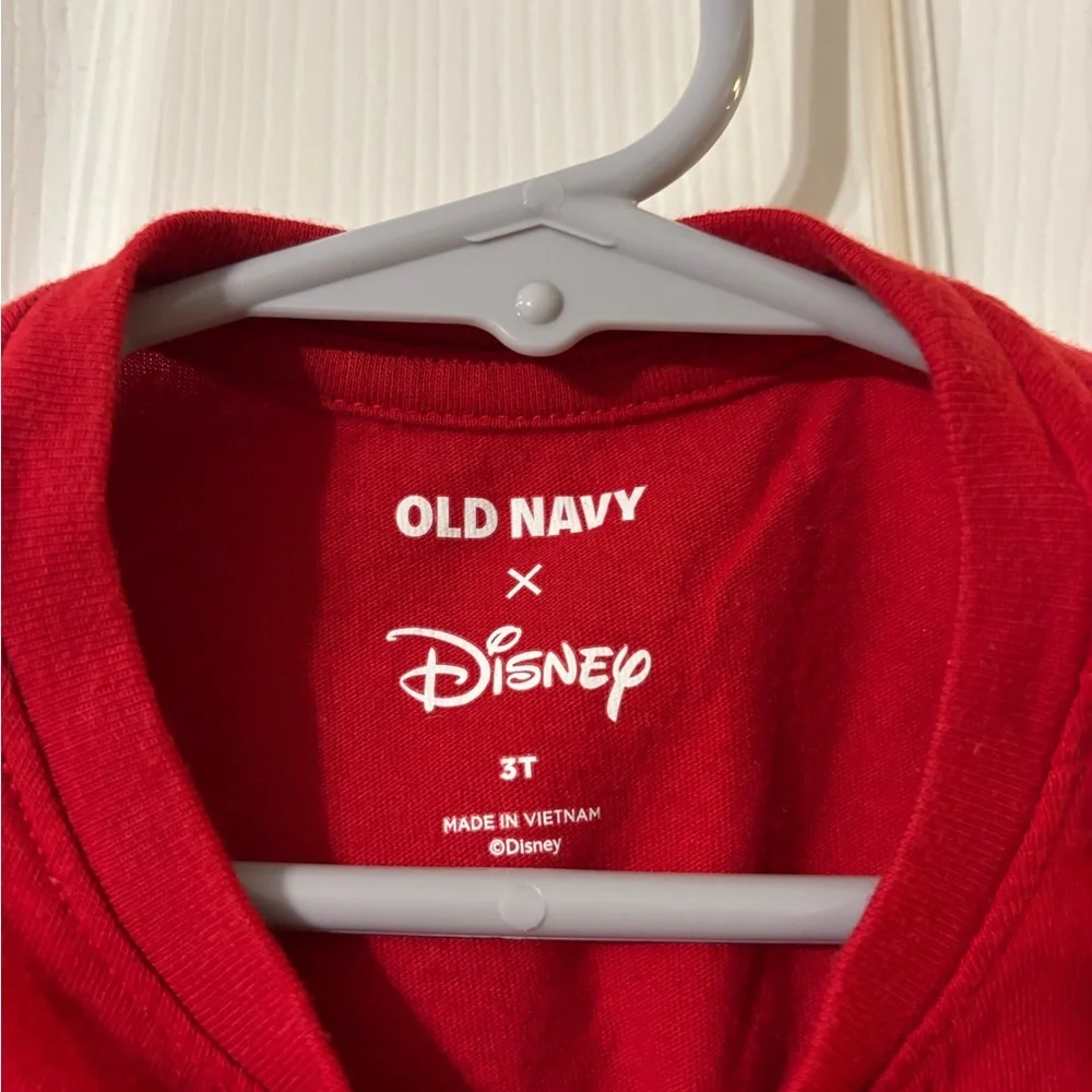 Old Navy x Disney Mickey Mouse Classic Red T-Shirt Toddler Boys Girls Size 3T - Picture 2 of 3